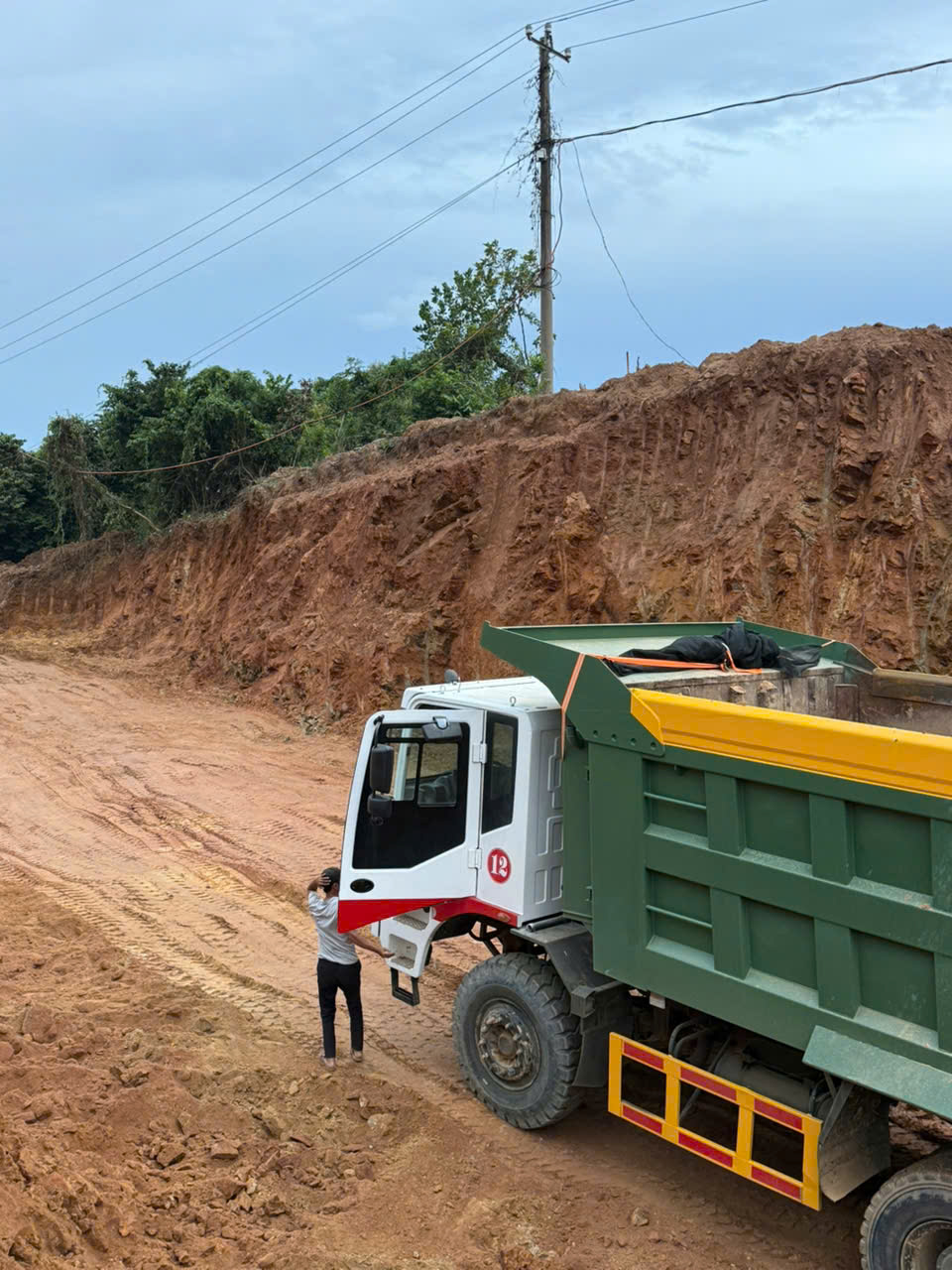 z7250061533825_96cc210527f5d01fb03bef4e14451552